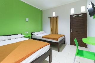 Hotel Warta Putra by ZUZU otel fotoğrafı