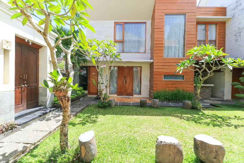 Royal Majesty Villas Jimbaran by ZUZU - Genel
