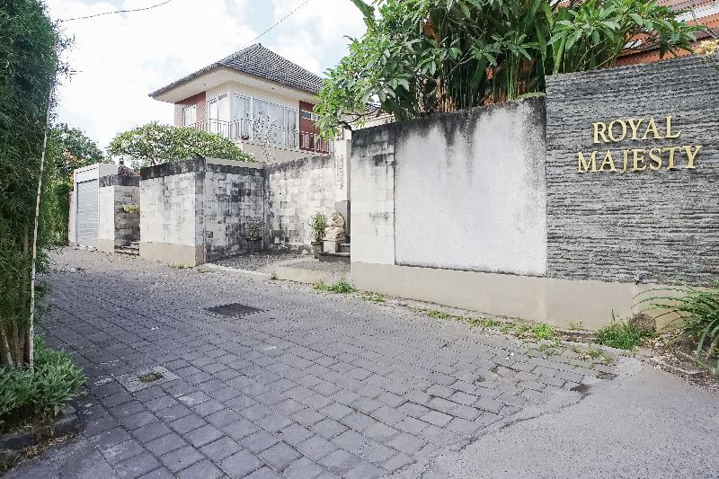 Royal Majesty Villas Jimbaran by ZUZU - Genel