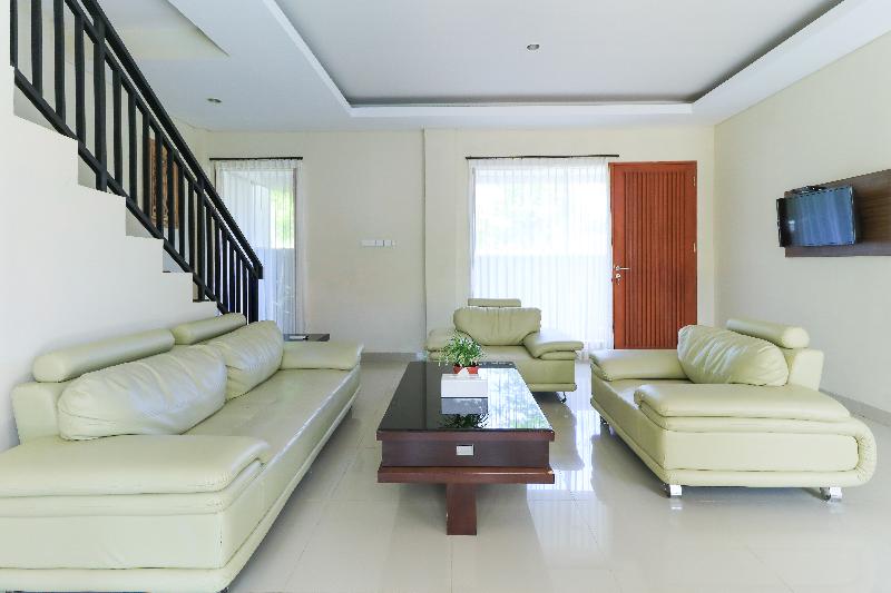 Royal Majesty Villas Jimbaran by ZUZU - Oda