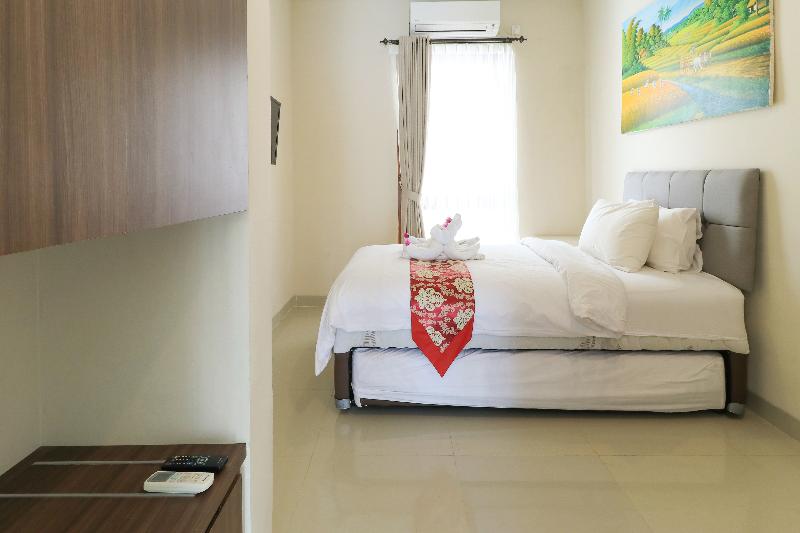 Royal Majesty Villas Jimbaran by ZUZU - Oda