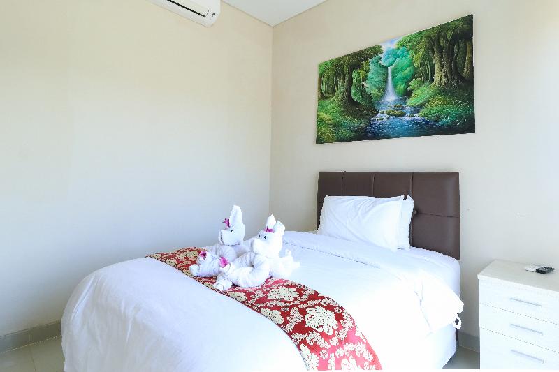 Royal Majesty Villas Jimbaran by ZUZU - Oda