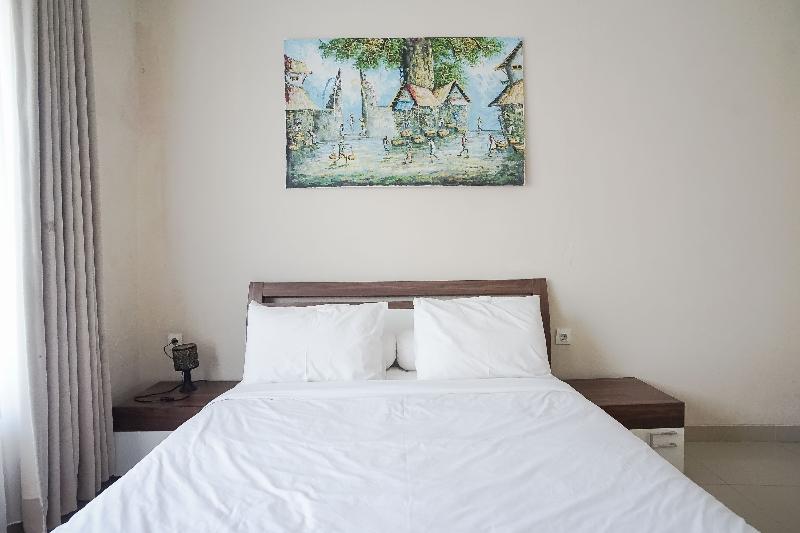 Royal Majesty Villas Jimbaran by ZUZU - Oda