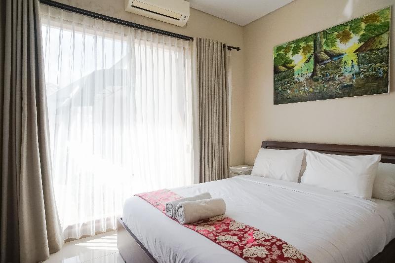 Royal Majesty Villas Jimbaran by ZUZU - Oda
