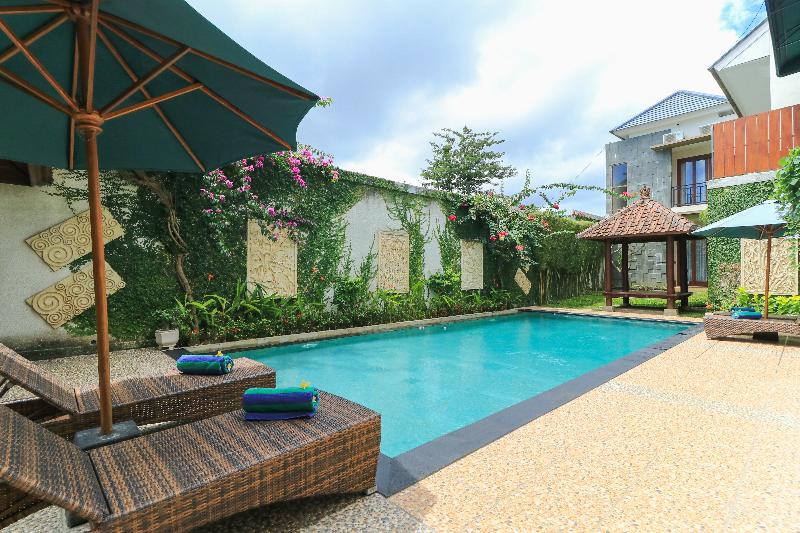 Royal Majesty Villas Jimbaran by ZUZU - Havuz