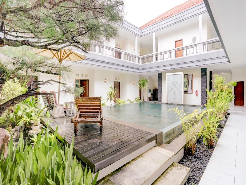 Teges Inn Kuta - Havuz