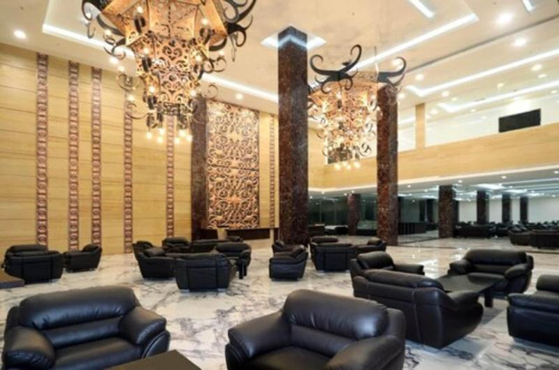 M Bahalap Hotel Palangkaraya - Lobi