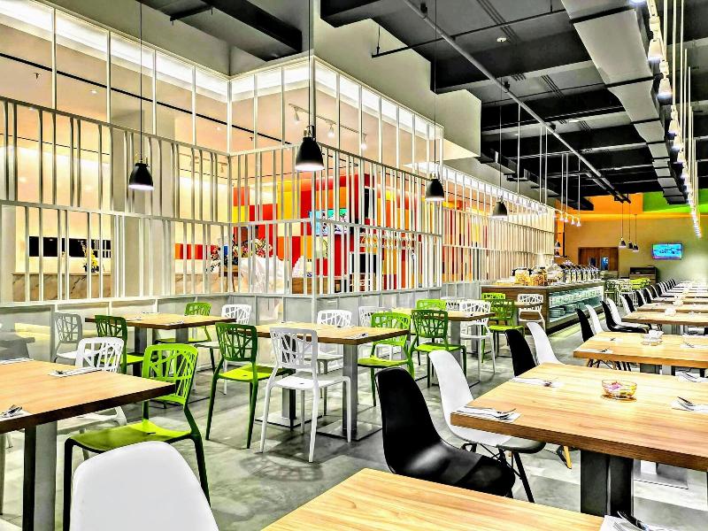Zuri Express Banjarmasin - Restoran