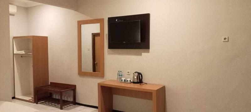 Manyar Hotel Banyuwangi - Oda