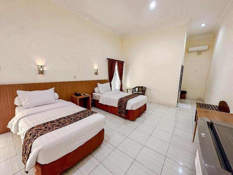 Manyar Hotel Banyuwangi - Oda