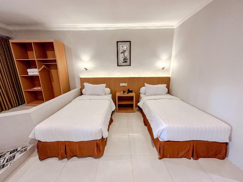 Manyar Hotel Banyuwangi - Oda