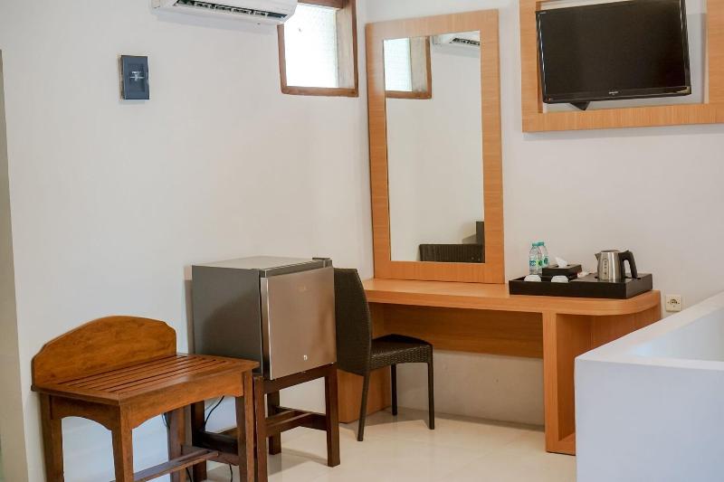 Manyar Hotel Banyuwangi - Oda