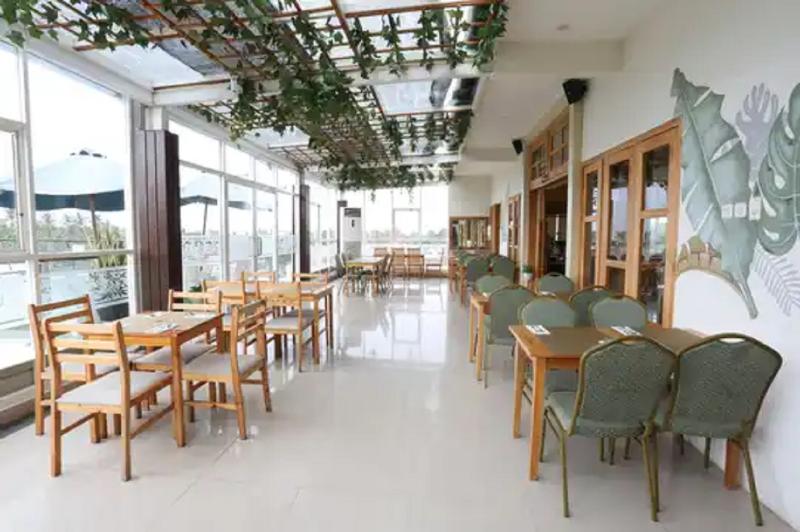 Luminor Hotel Banyuwangi - Restoran