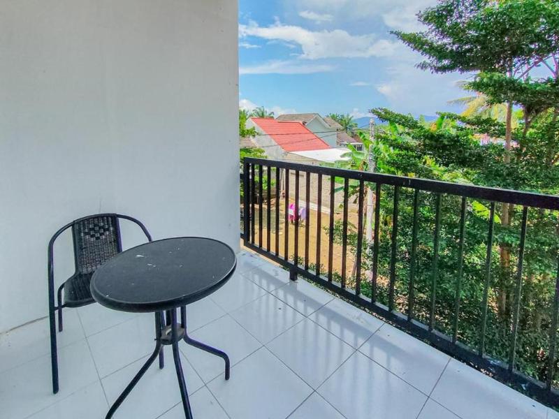 Sans Borobudur Homestay Banyuwangi - Oda
