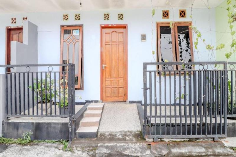 Puspa Sari Villa and Homestay by ZUZU - Genel