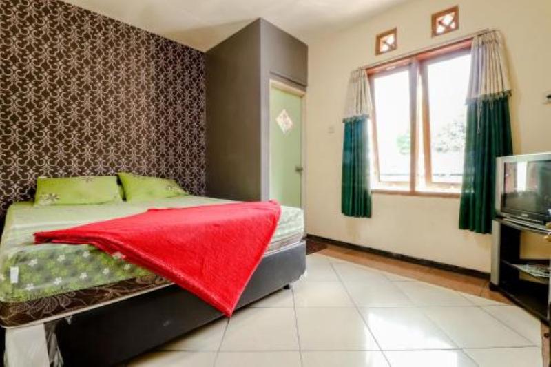 Puspa Sari Villa and Homestay by ZUZU - Oda