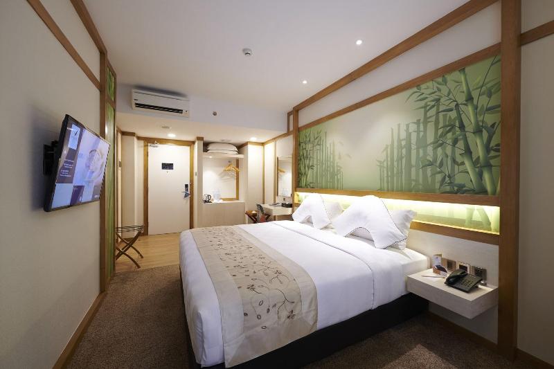 Verse Luxe Wahid Hasyim - Oda