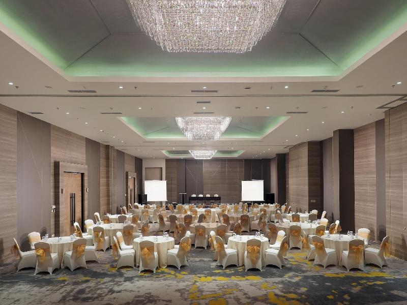 Arosa Jakarta - Restoran