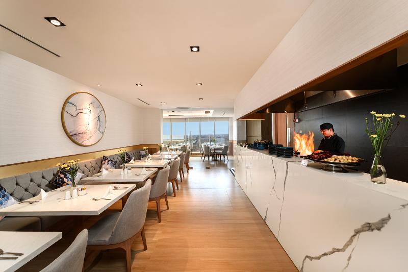 Oakwood PIK Jakarta - Restoran