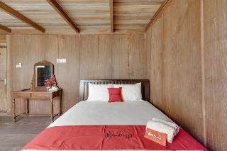 RedDoorz @ Omah Kayu Homestay fotoÄŸrafÄ±