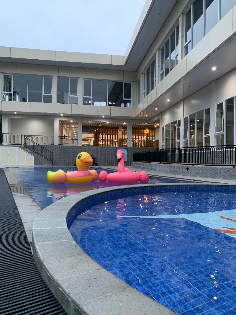 Prima SR Hotel and Convention - Havuz