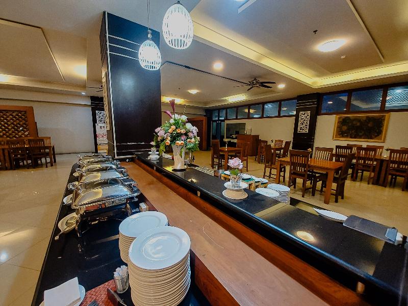 Prima SR Hotel and Convention - Restoran