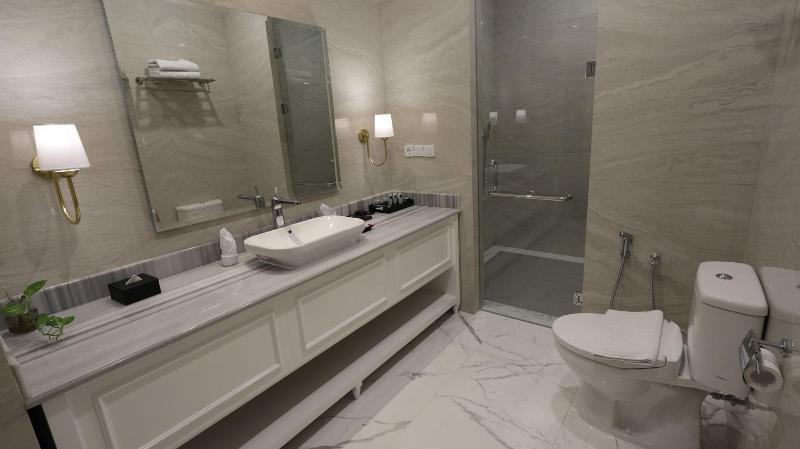 Grand Senyum Hotel - Oda