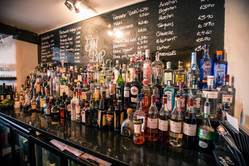 Saracen's Head - Bar