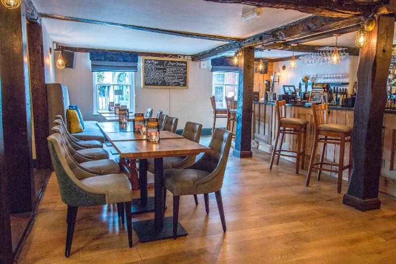 Saracen's Head - Bar