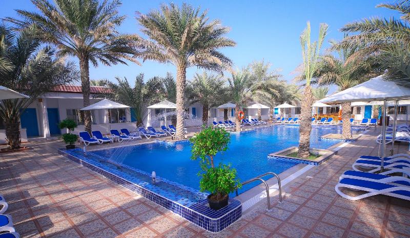 Fujairah Hotel And Resort - Havuz