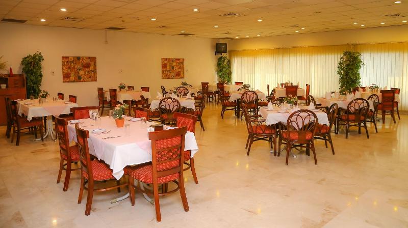 Fujairah Hotel And Resort - Restoran