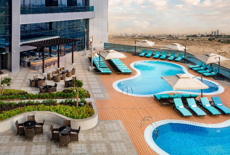 Millennium Place Barsha Heights Hotel Apartments - Havuz