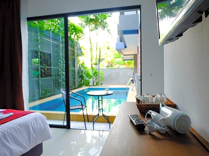The Umbrella House - Genel