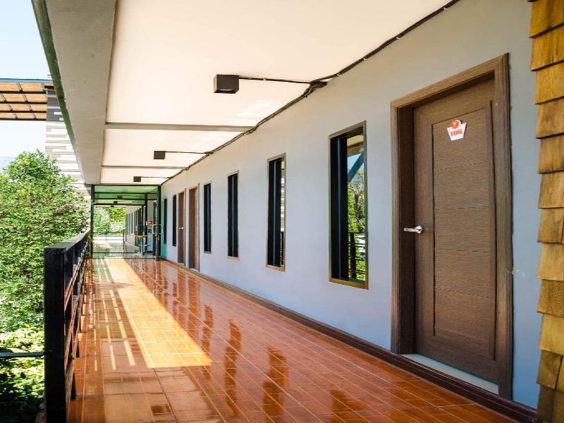 The Prince Hotel - Lobi