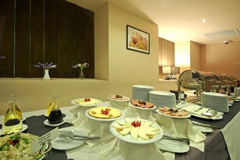 Alpina Hotel - Restoran