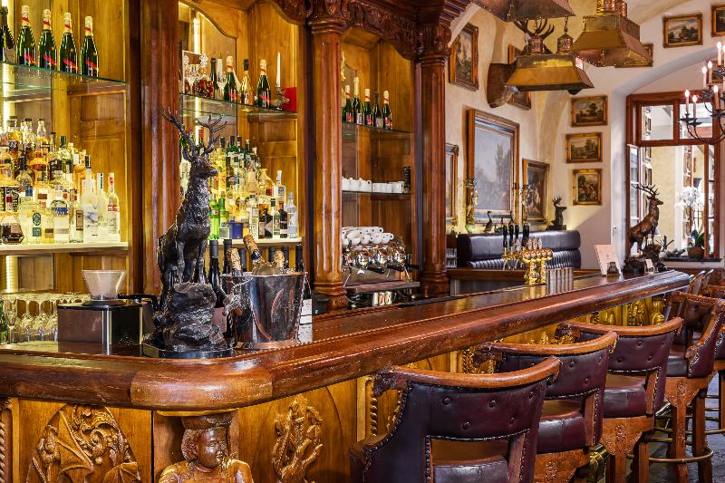Iron Gate Hotel & Suites Prague by BHG - Bar