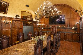Iron Gate Hotel & Suites Prague by BHG fotoÄŸrafÄ±