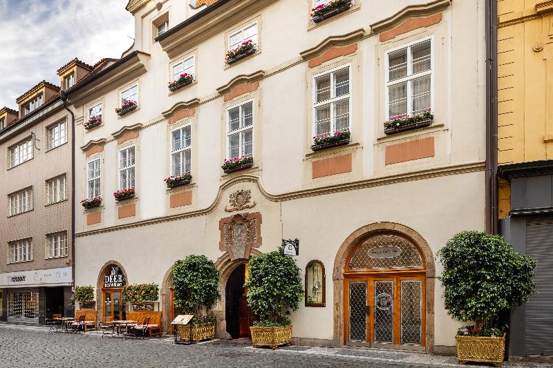 Iron Gate Hotel & Suites Prague by BHG - Genel