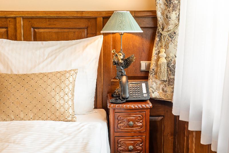 Iron Gate Hotel & Suites Prague by BHG - Oda