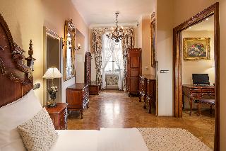 Iron Gate Hotel & Suites Prague by BHG fotoÄŸrafÄ±