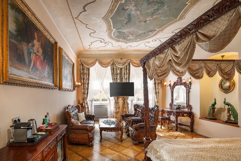 Iron Gate Hotel & Suites Prague by BHG - Oda