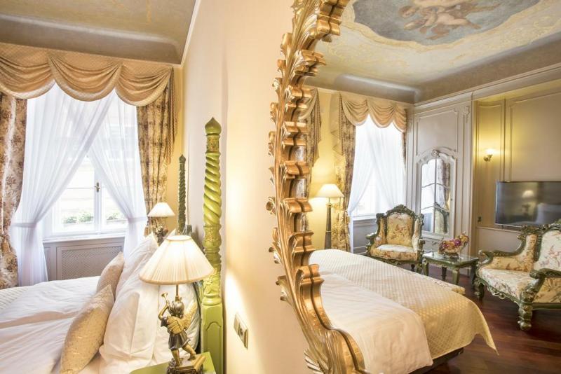 Iron Gate Hotel & Suites Prague by BHG - Oda
