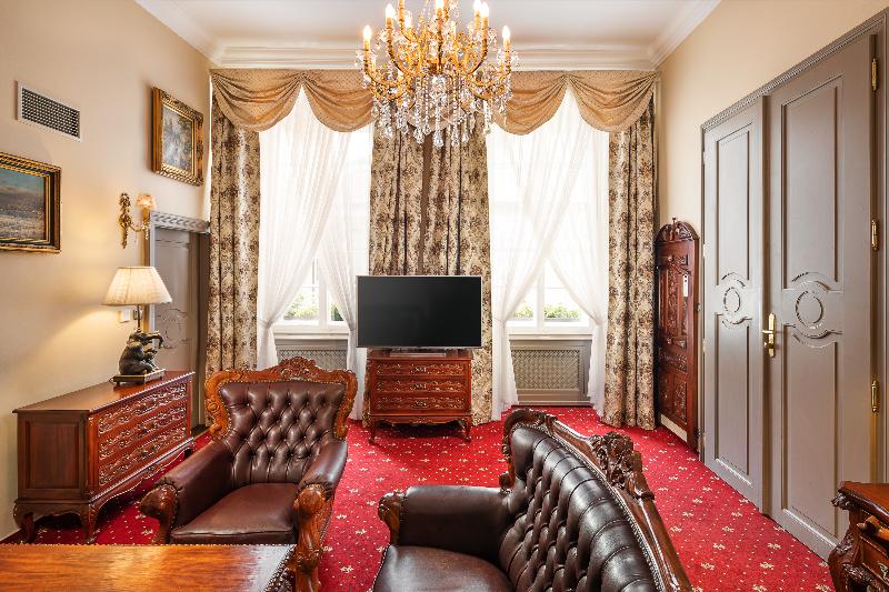 Iron Gate Hotel & Suites Prague by BHG - Oda
