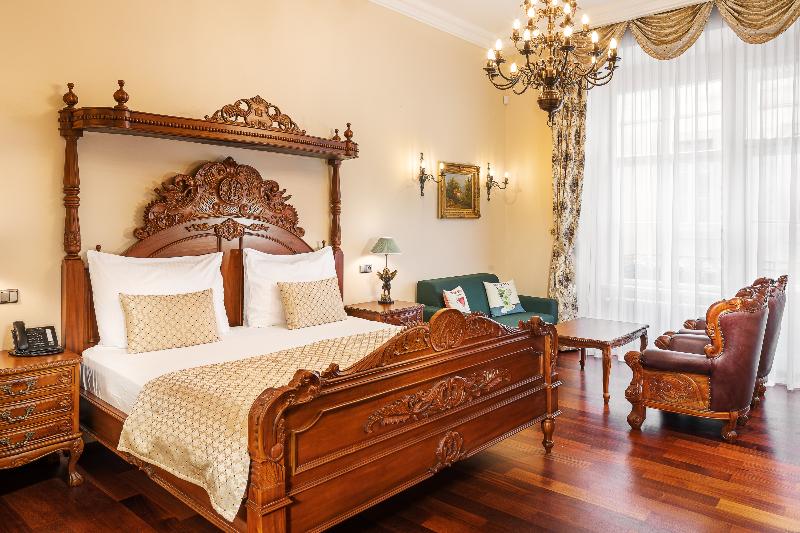 Iron Gate Hotel & Suites Prague by BHG - Oda