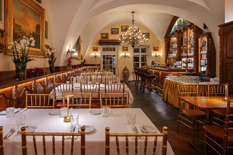 Iron Gate Hotel & Suites Prague by BHG - Restoran