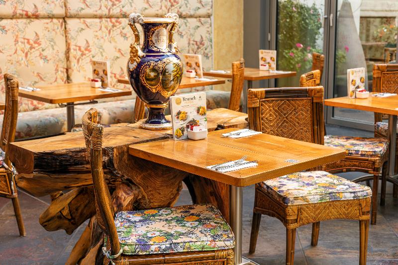 Iron Gate Hotel & Suites Prague by BHG - Restoran