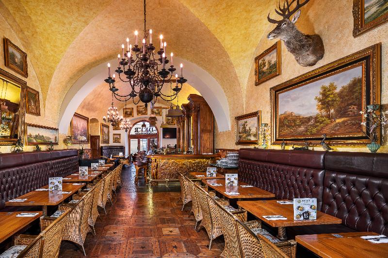 Iron Gate Hotel & Suites Prague by BHG - Restoran