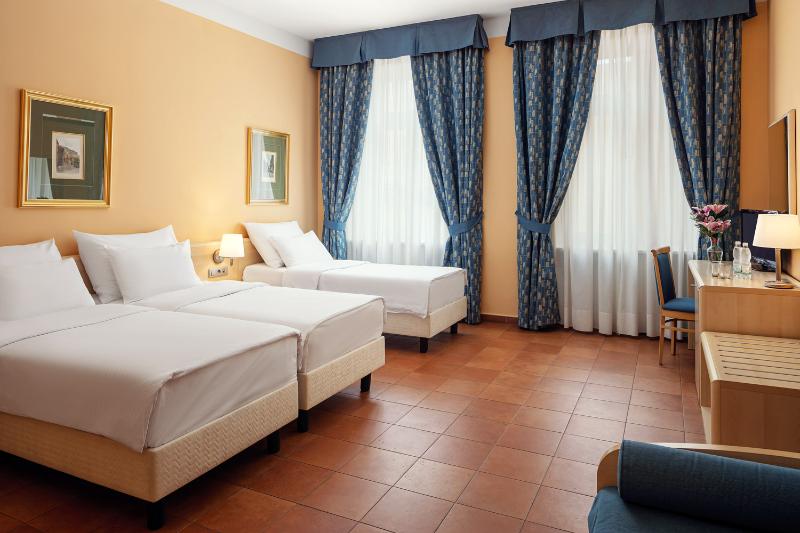 Caesar Prague - Oda