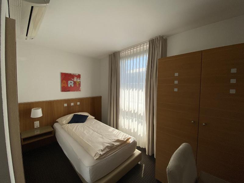 Businesshotel Lux - Oda