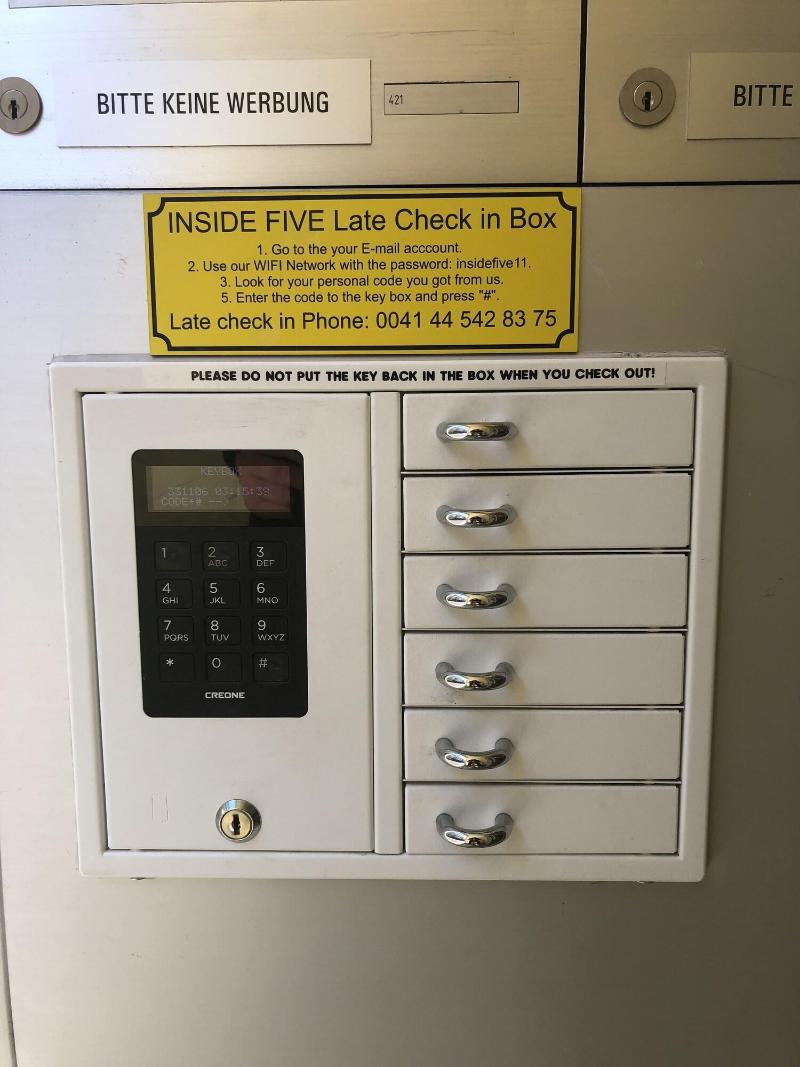 Inside Five City Apartments - Lobi